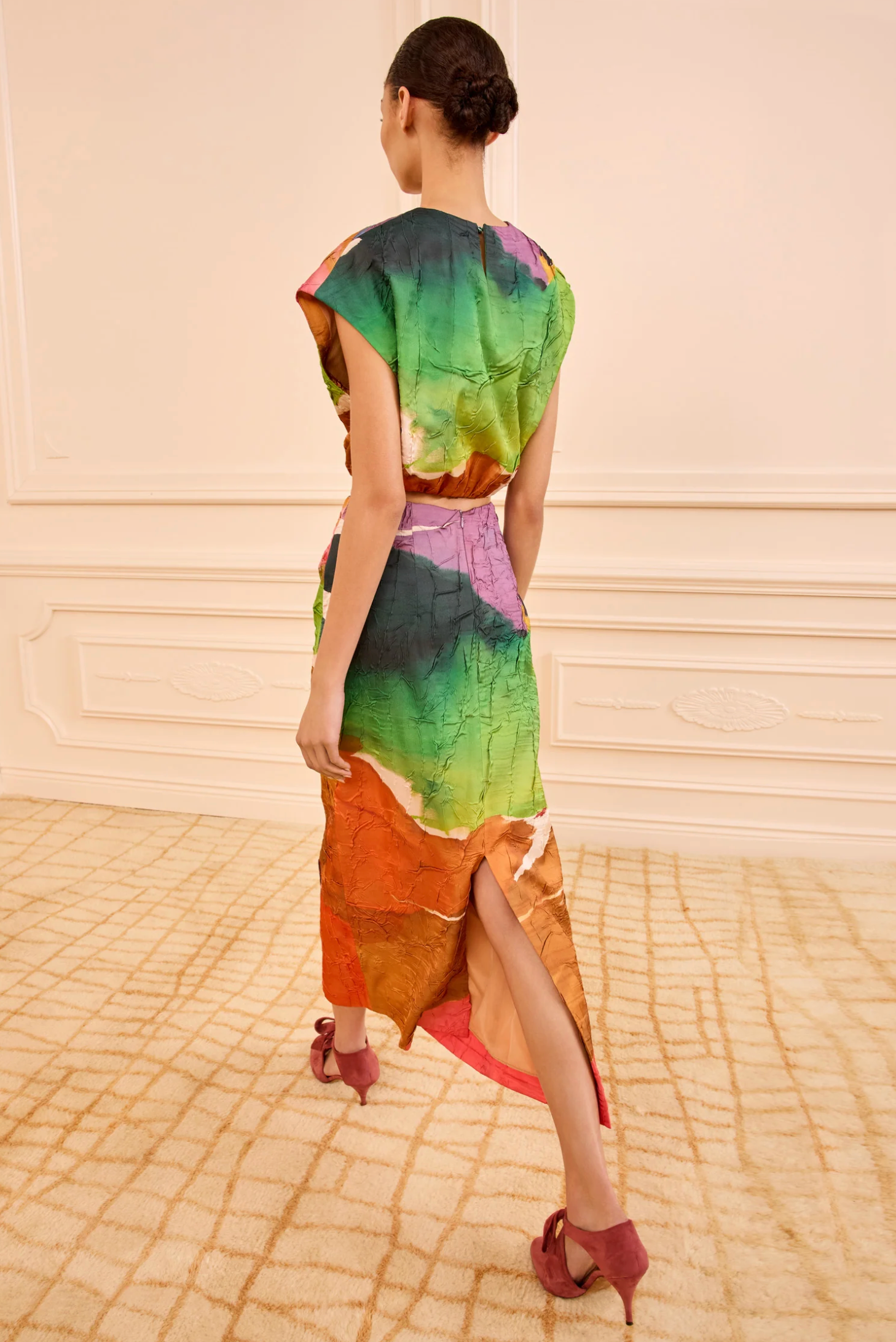 GISELLA SATIN CROP TOP