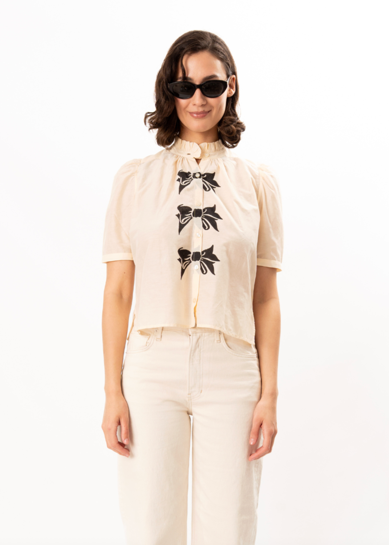 WINN BLACK TIE SHIRT