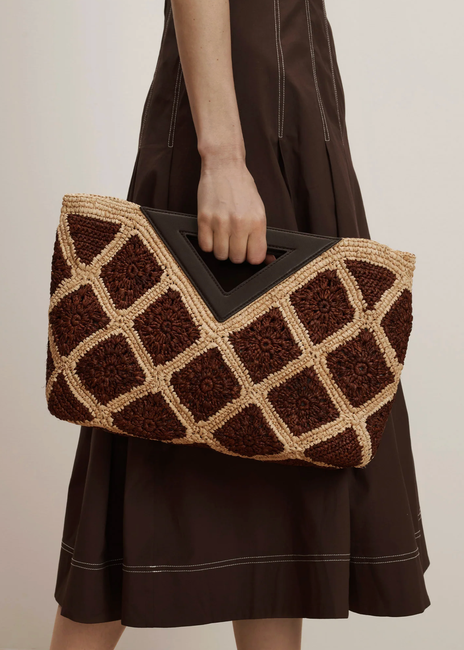CROCHET RAFFIA VESPER BAG ESPRESSO MULTI