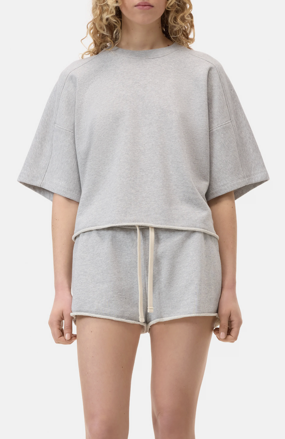 DEEP YOKE T-SHIRT