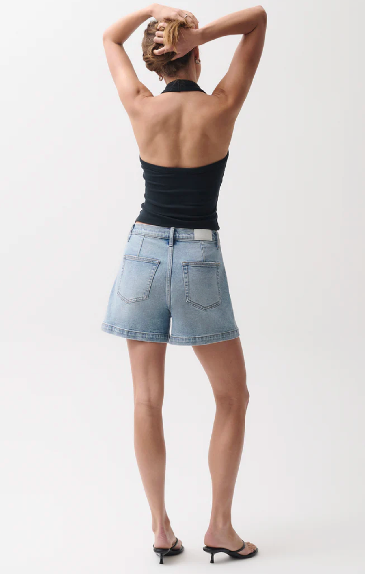AOKI HIGH RISE A-LINE SHORT W/DETAIL