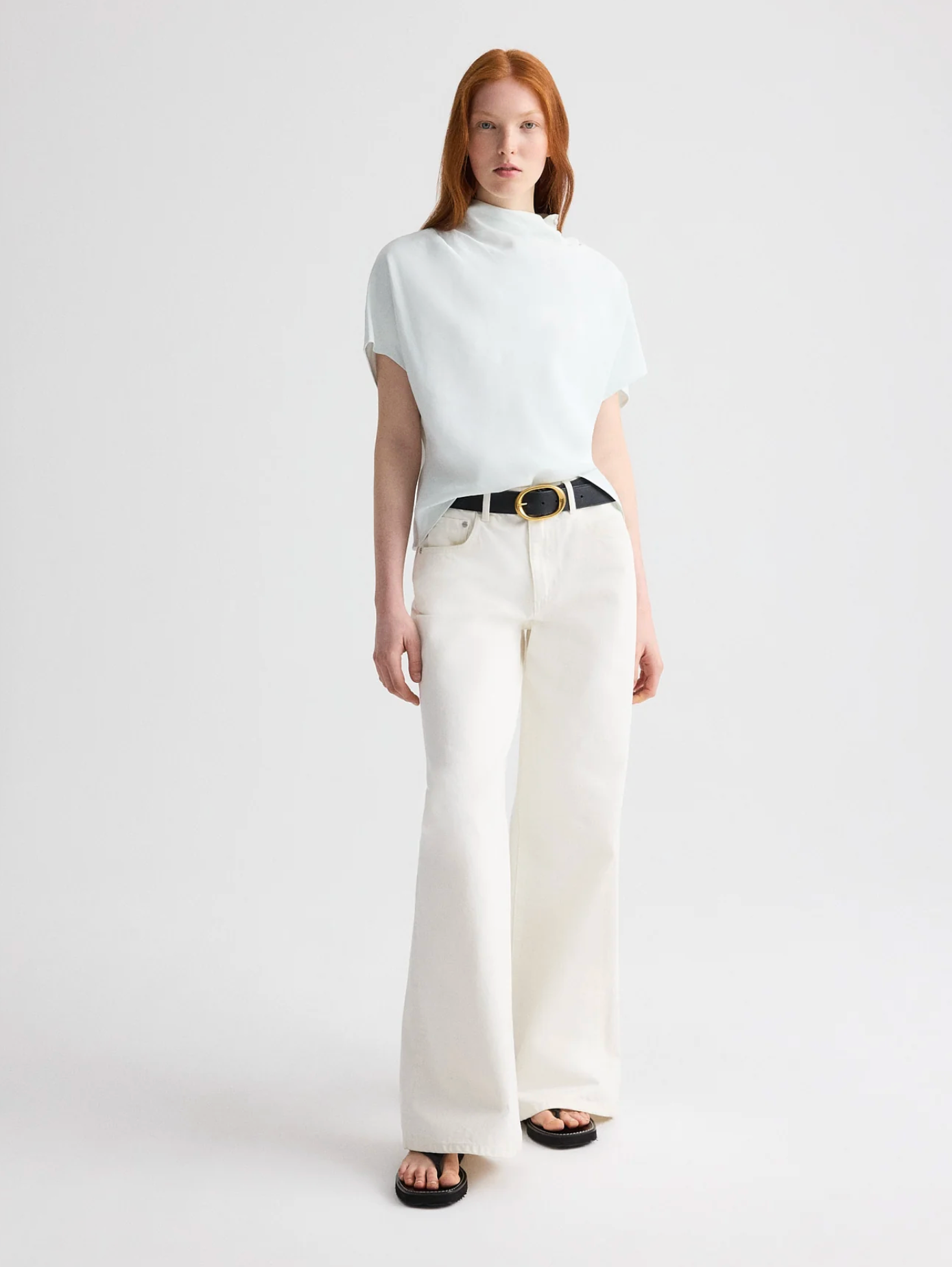 MOCK NECK TEE