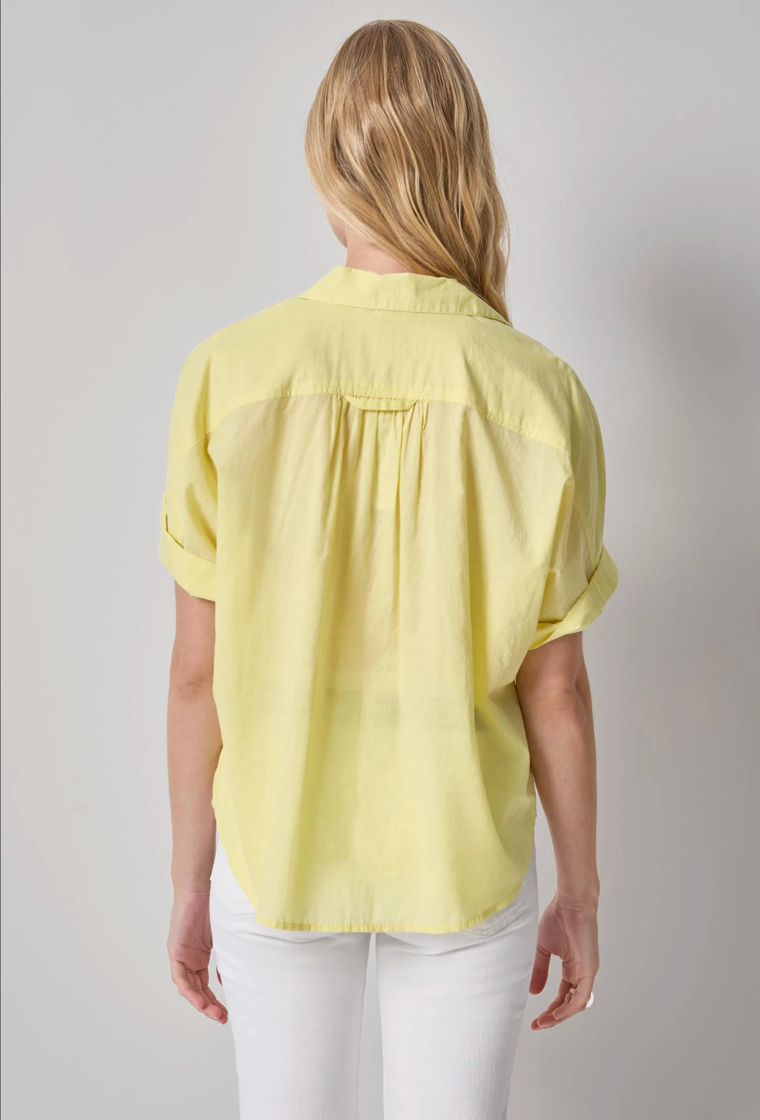 ELBOW SLEEVE BUTTON DOWN