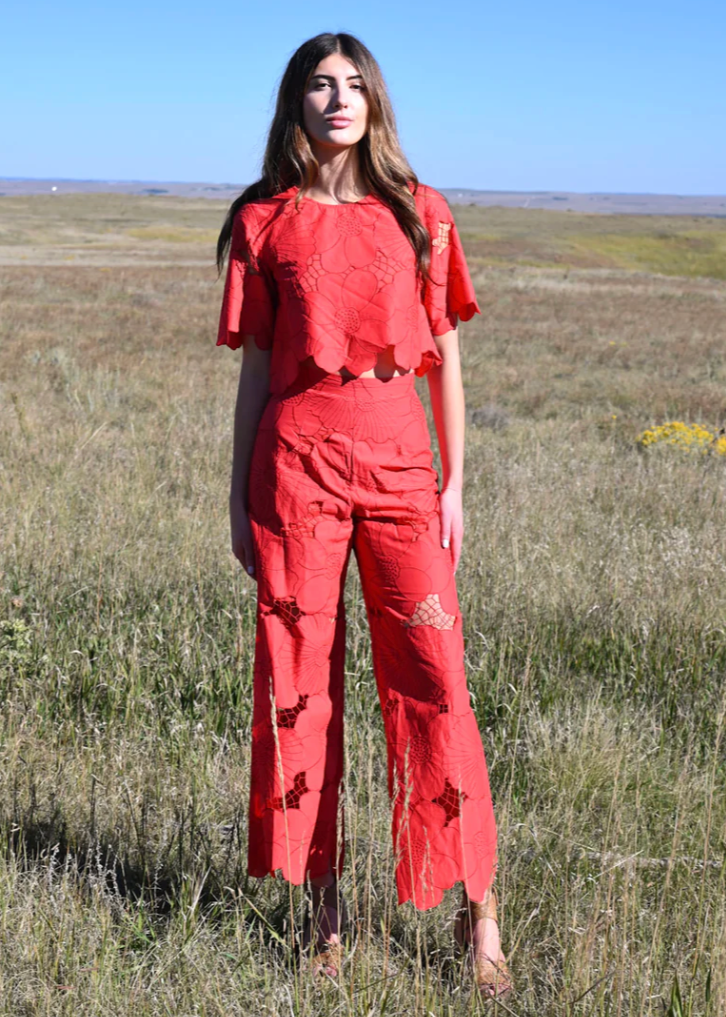 1/2 SLEEVE CROP