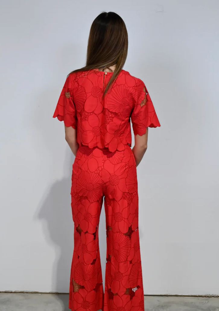 1/2 SLEEVE CROP