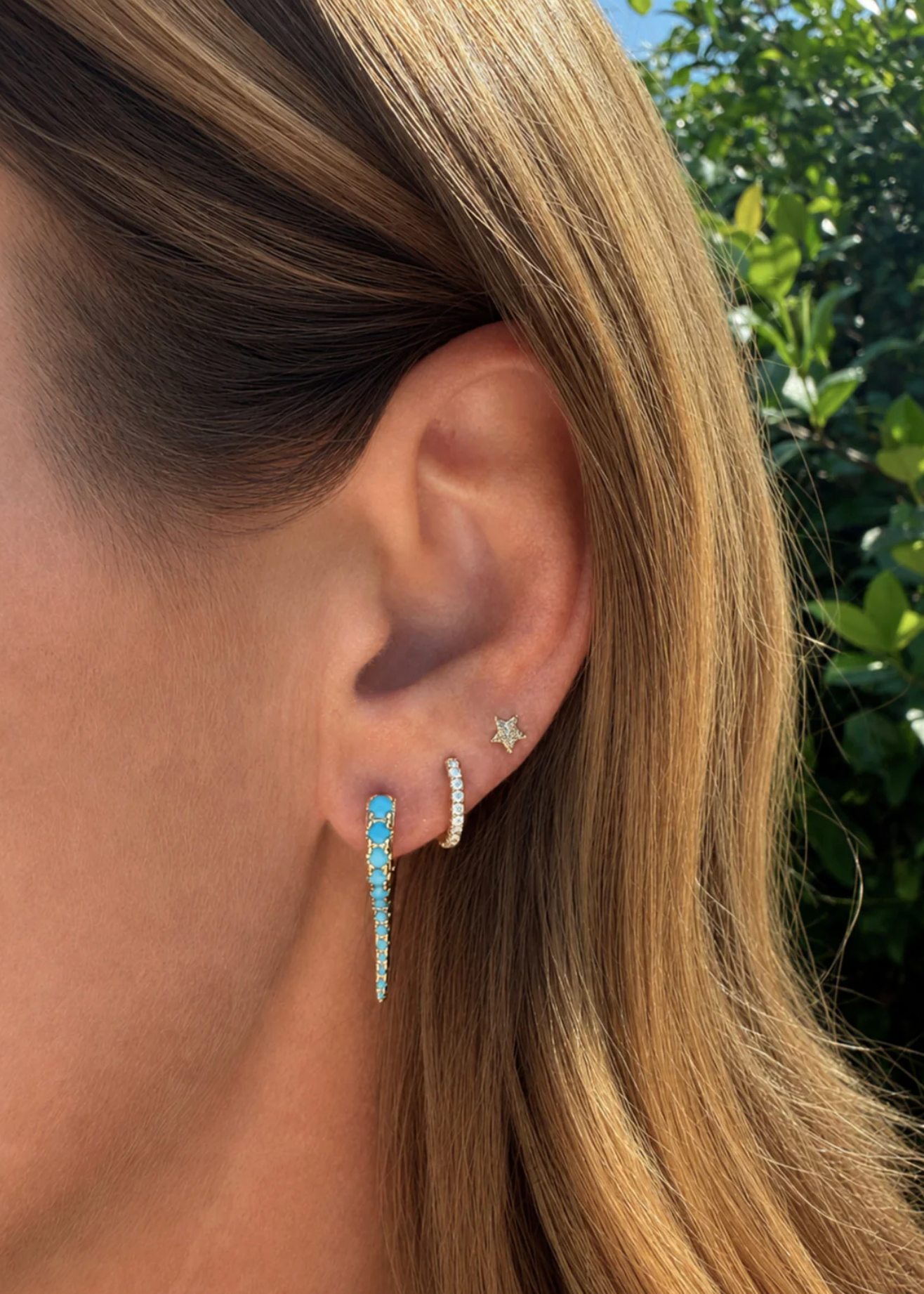 SUMMER TURQUOISE SPIKE HUGGIE EARRINGS