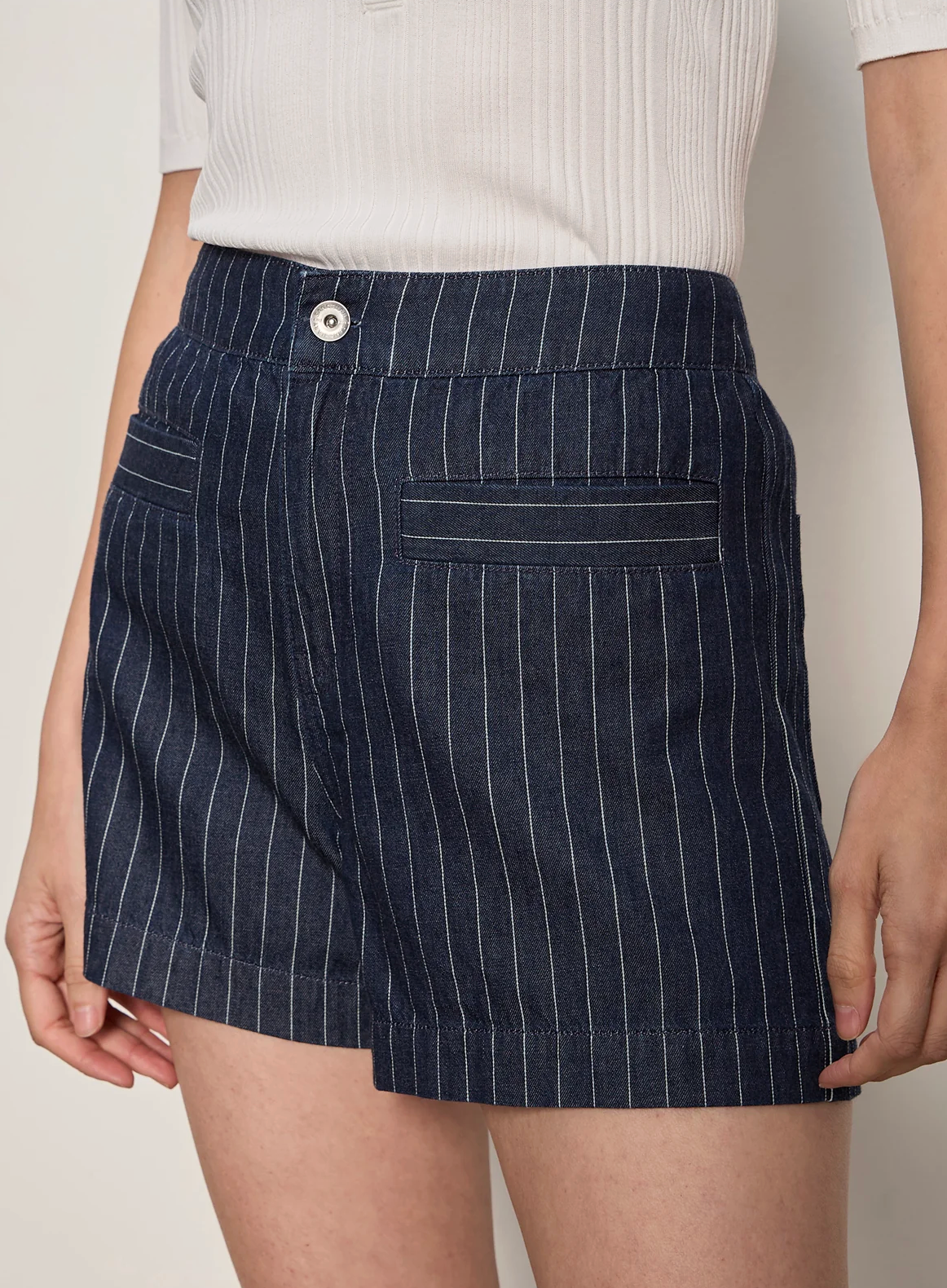 VOYAGE SHORT