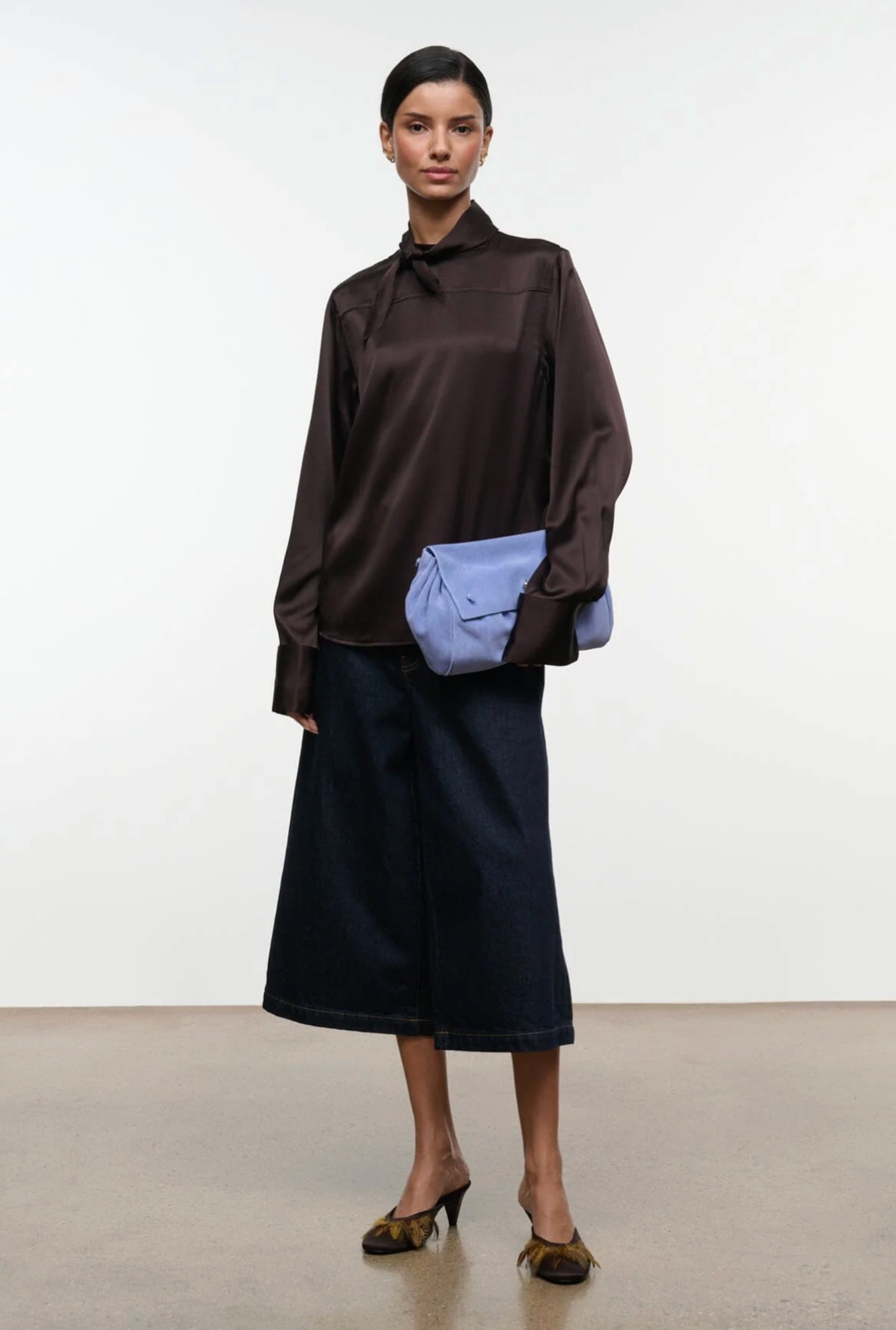 RHODES SILK TOP