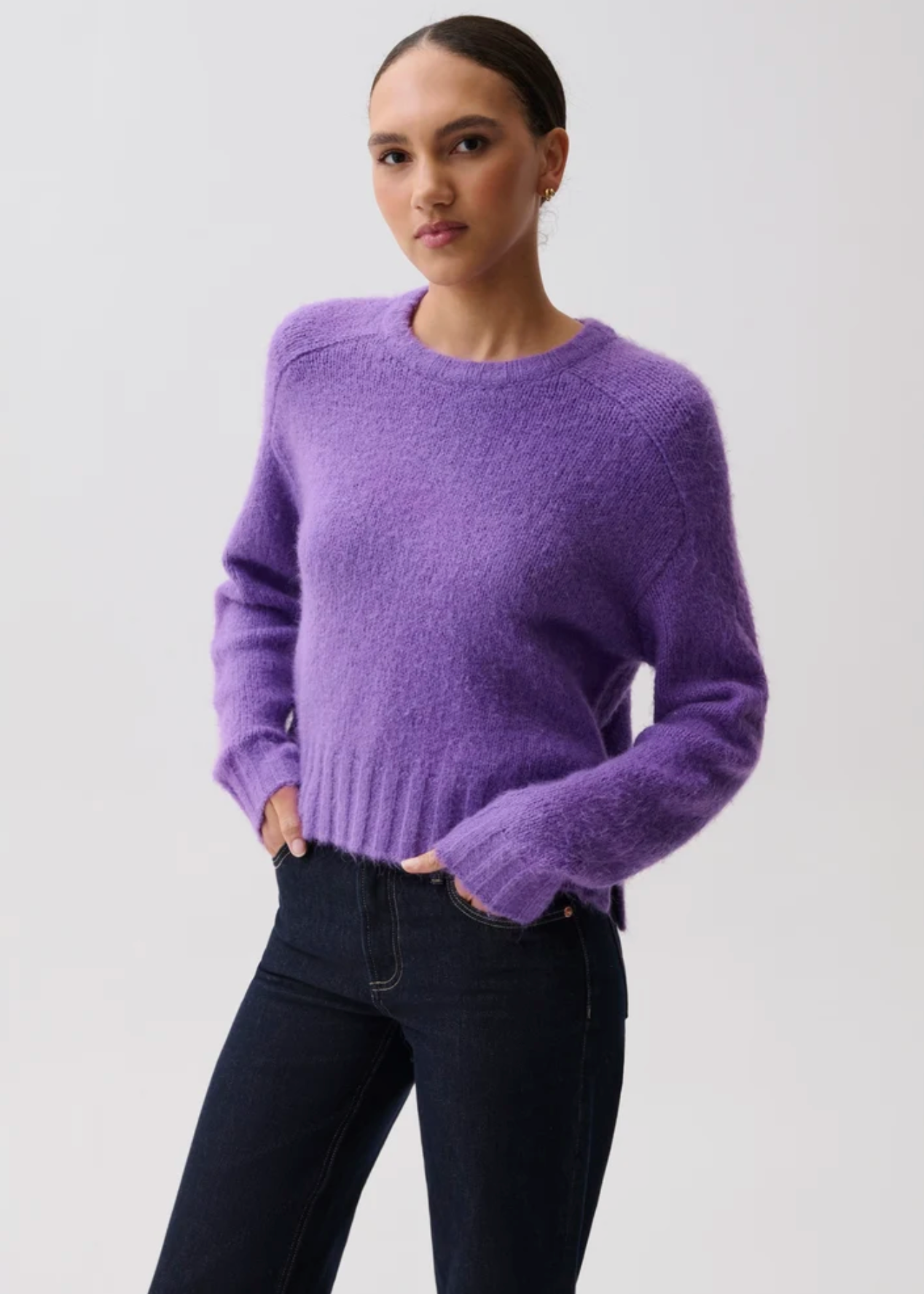 ADINA CREW NECK SWEATER