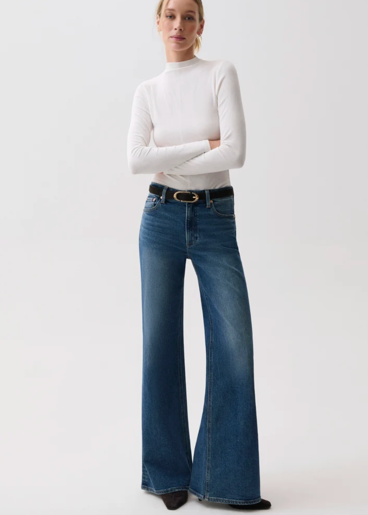 VIVIAN MID RISE WIDE LEG