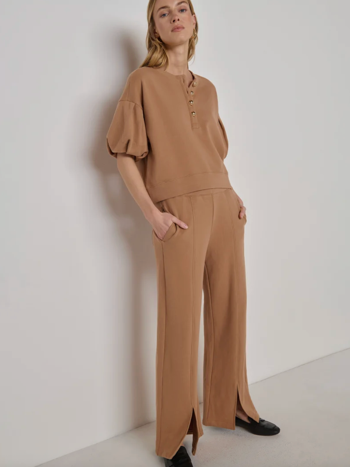 LINCOLN FRONT SLIT KNIT PANT