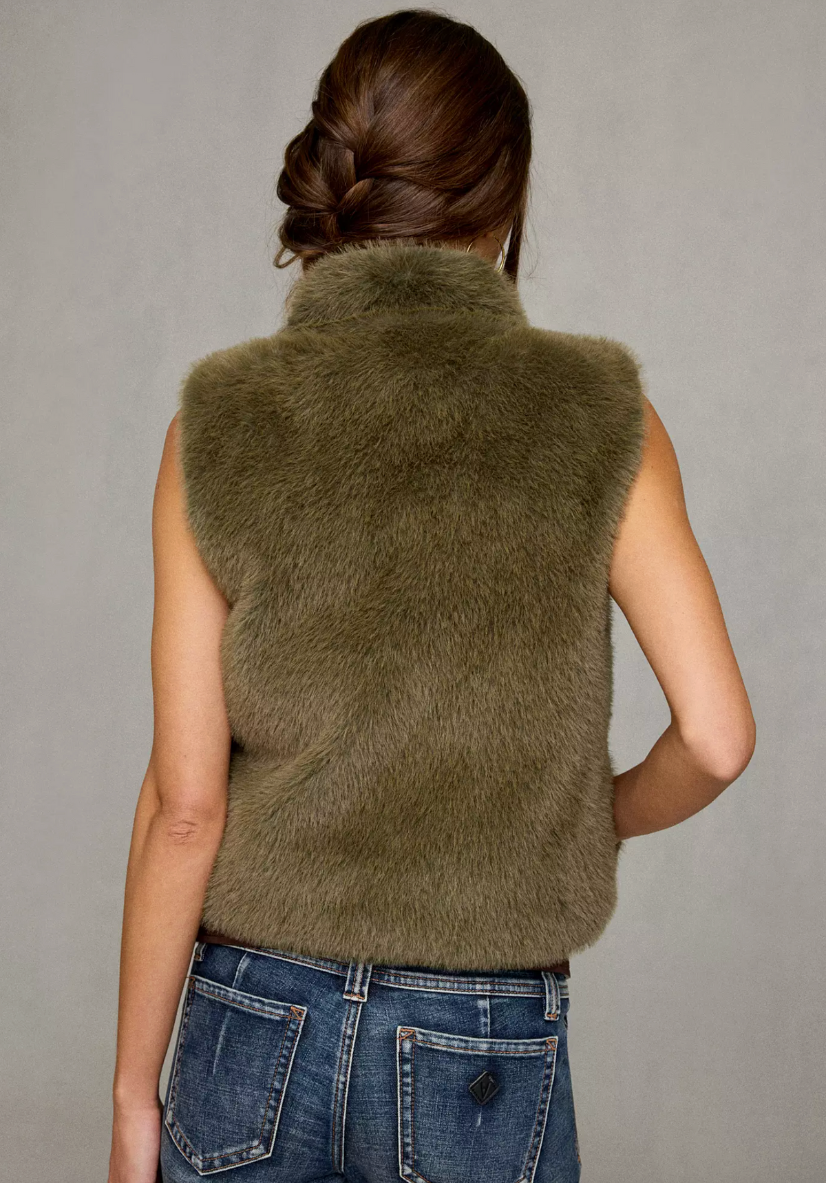 BRADY VEST