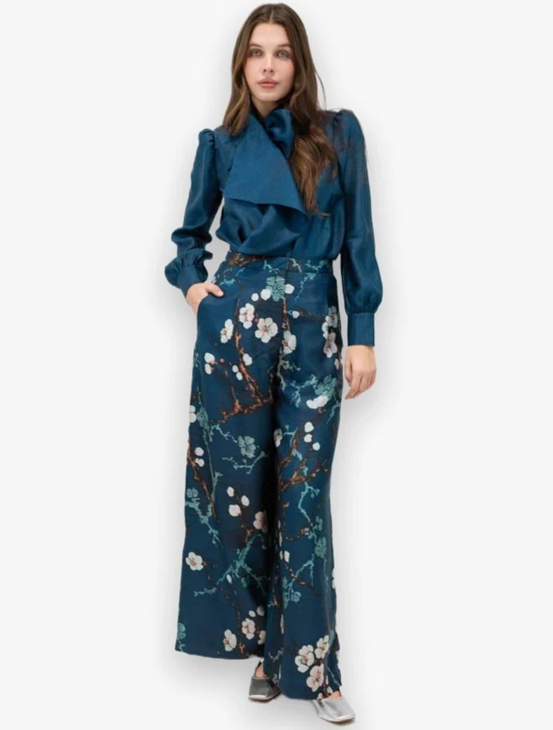 FLUID VICTORIAN SHIRT