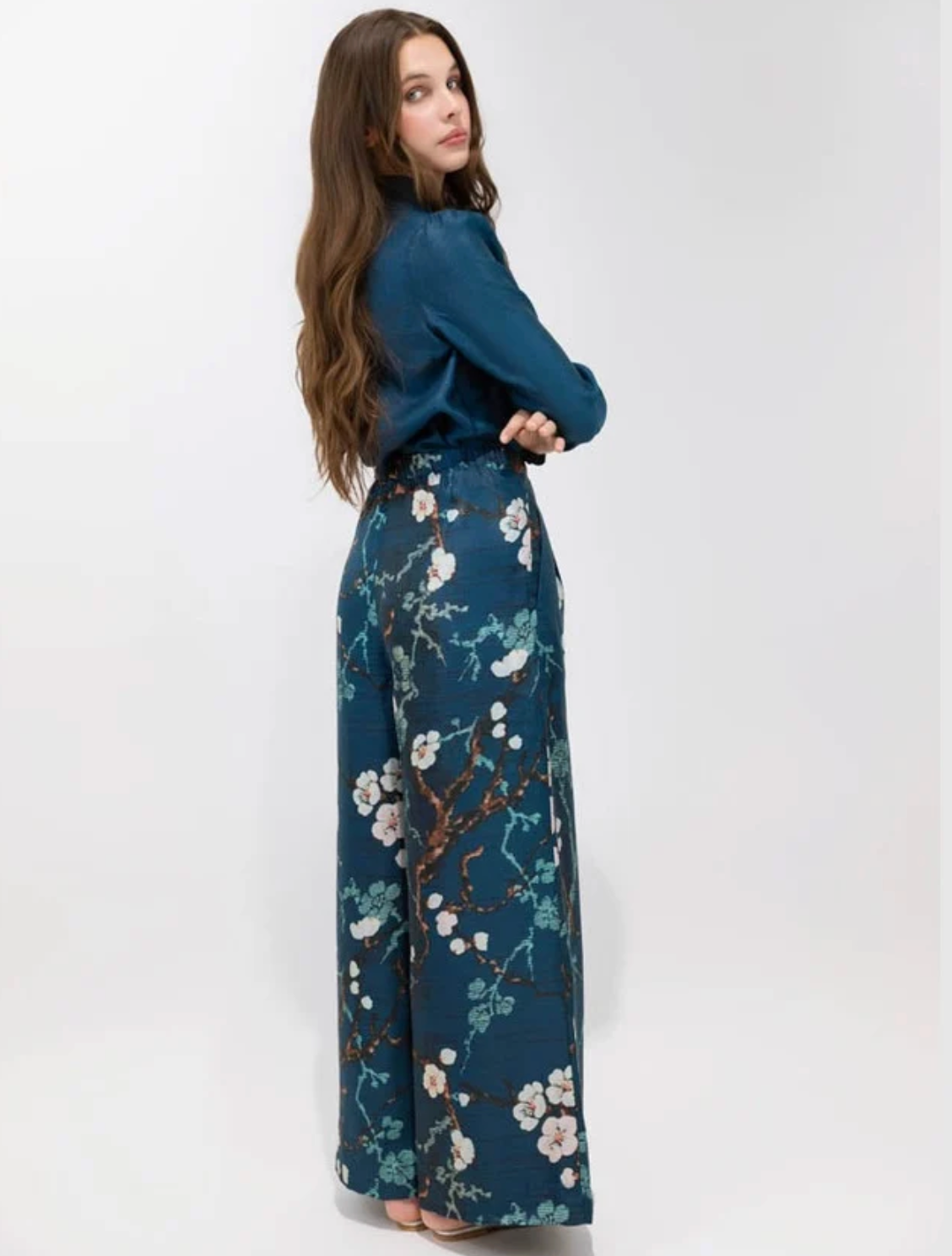 FLUID VICTORIAN SHIRT