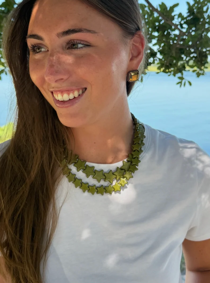 STAR NECKLACE SMALL HUNTER