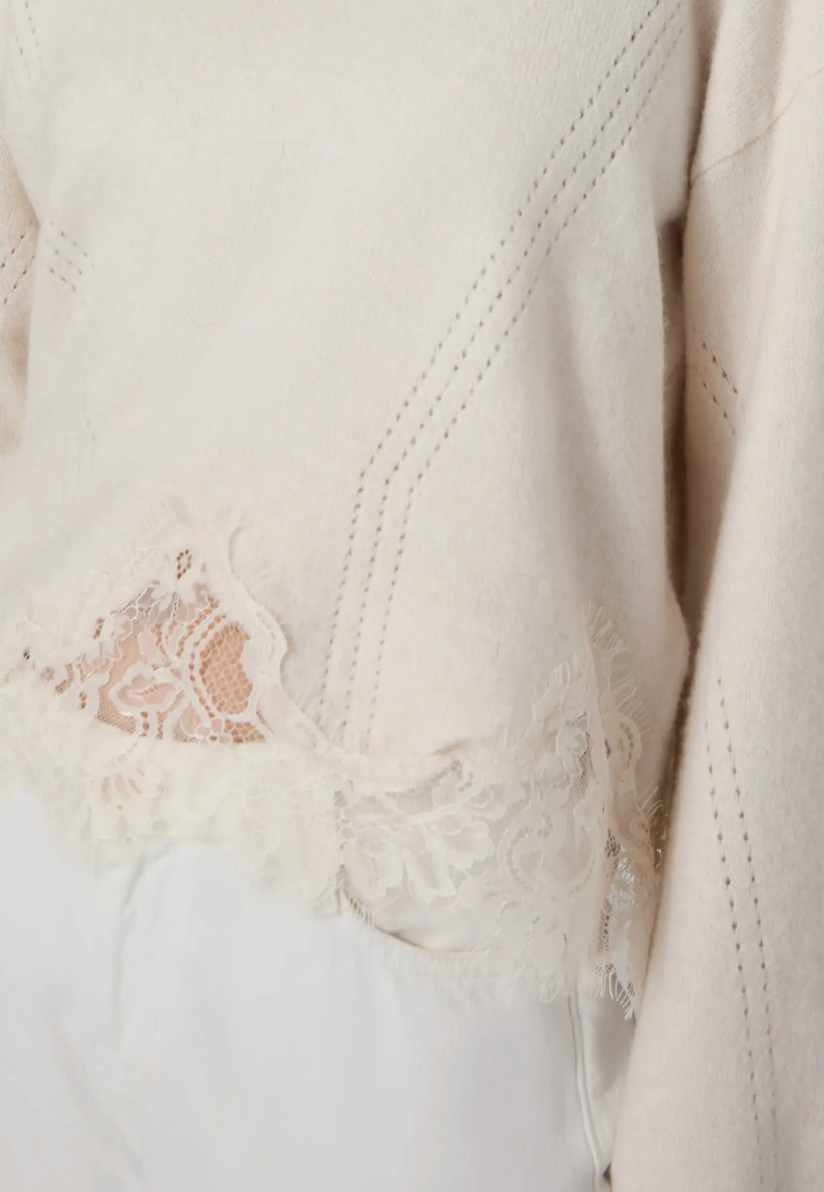 ARIES SWEATER