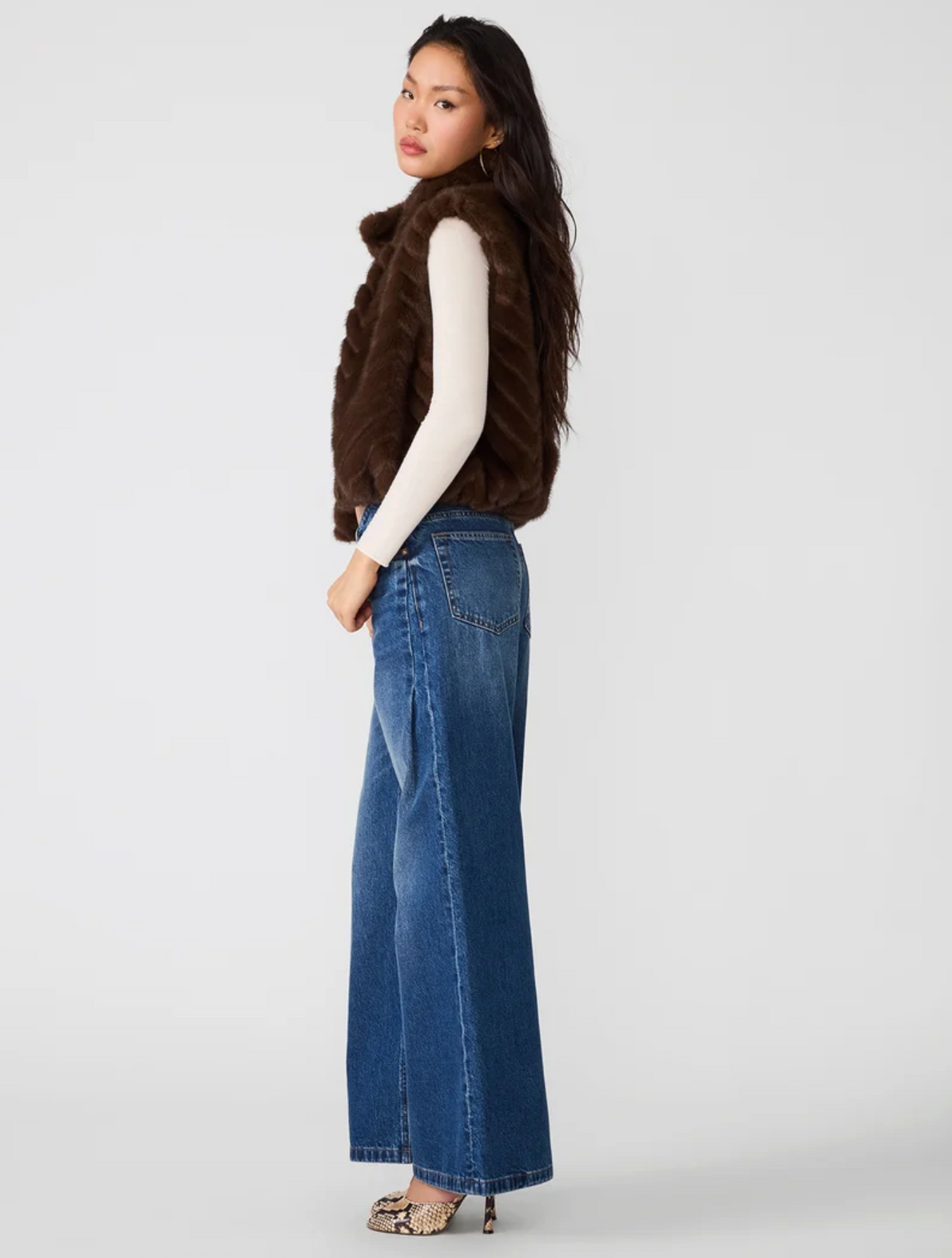 LUXIE VEST