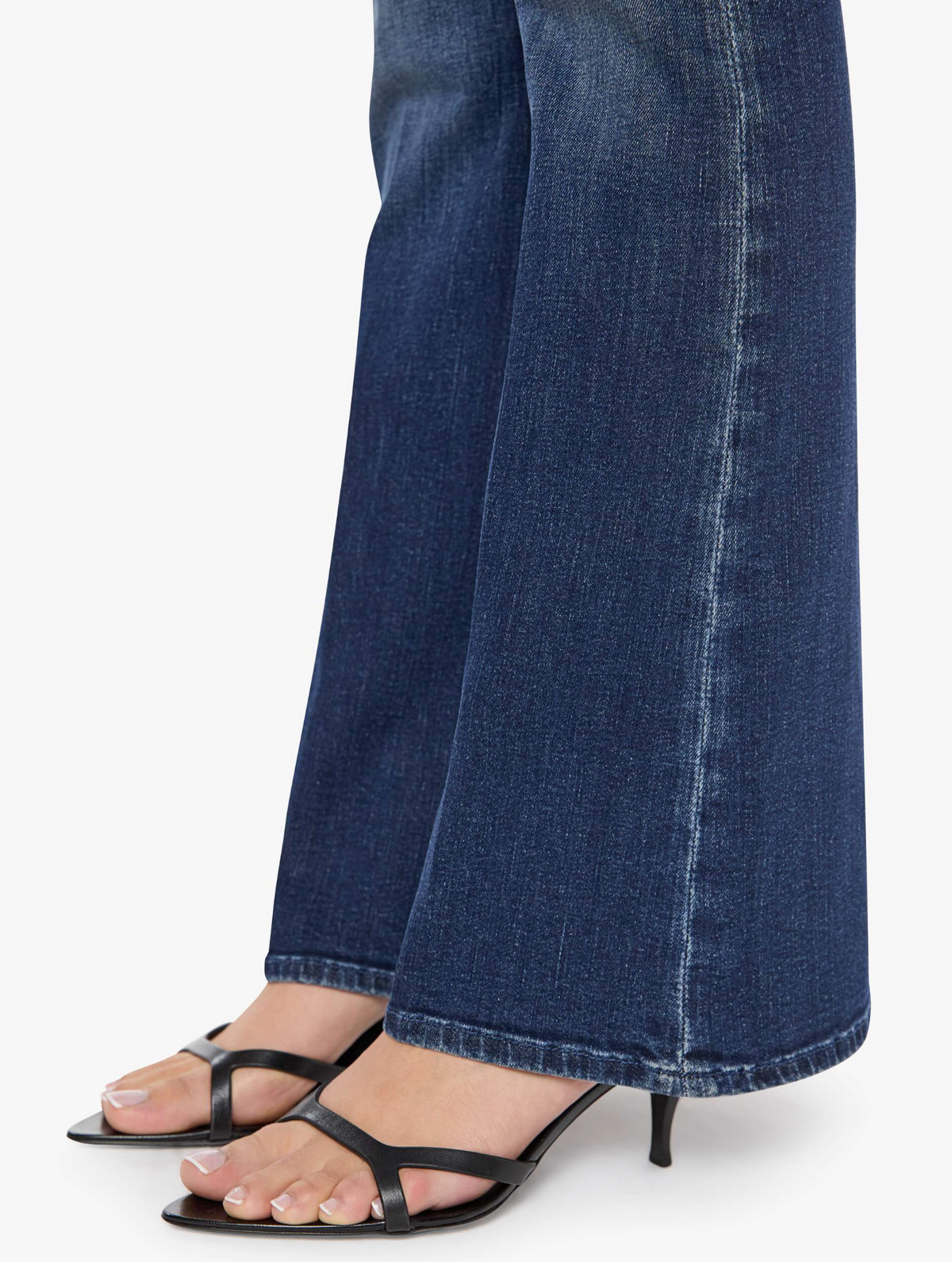 THE WEEKENDER DENIM