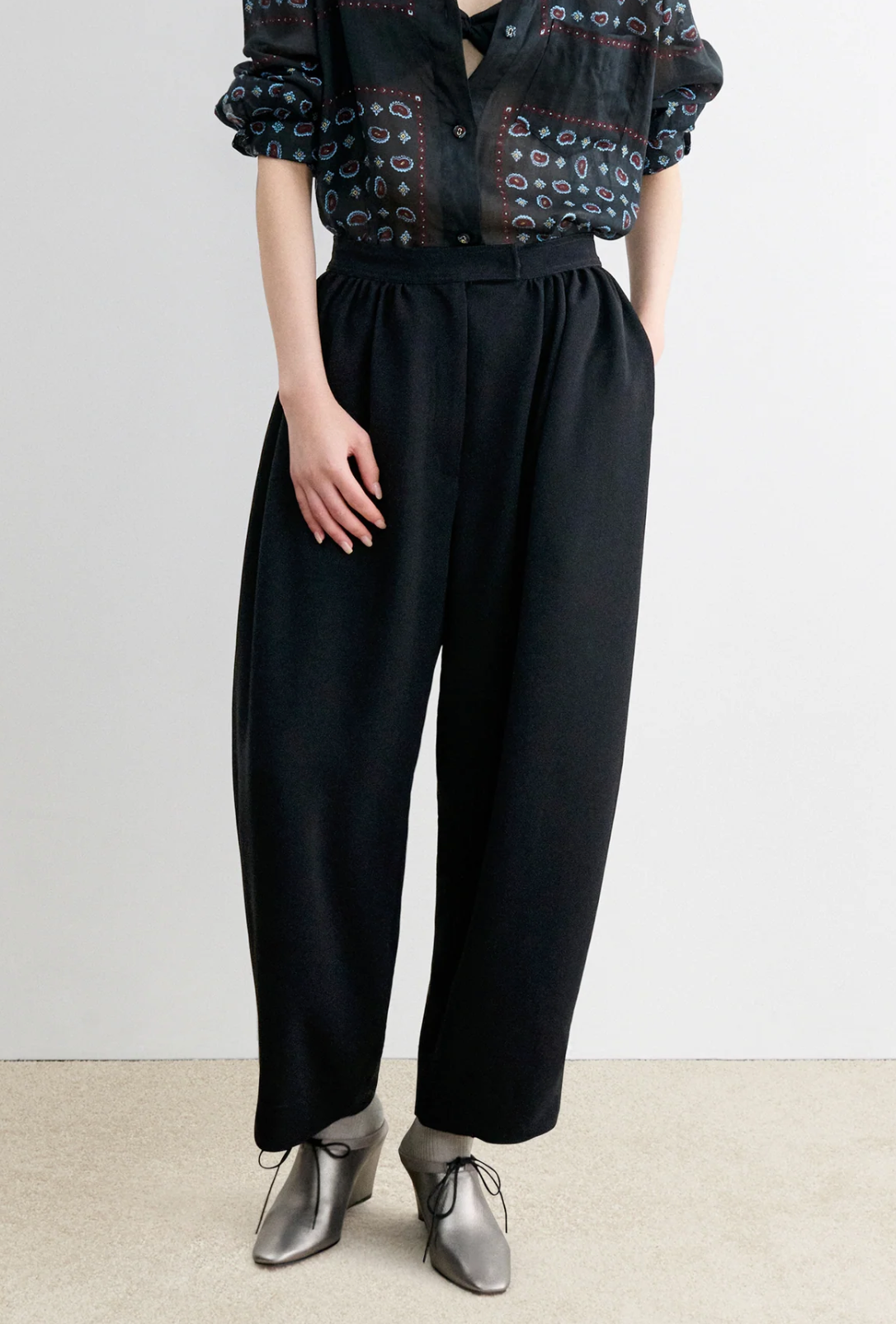 LIZA PANT