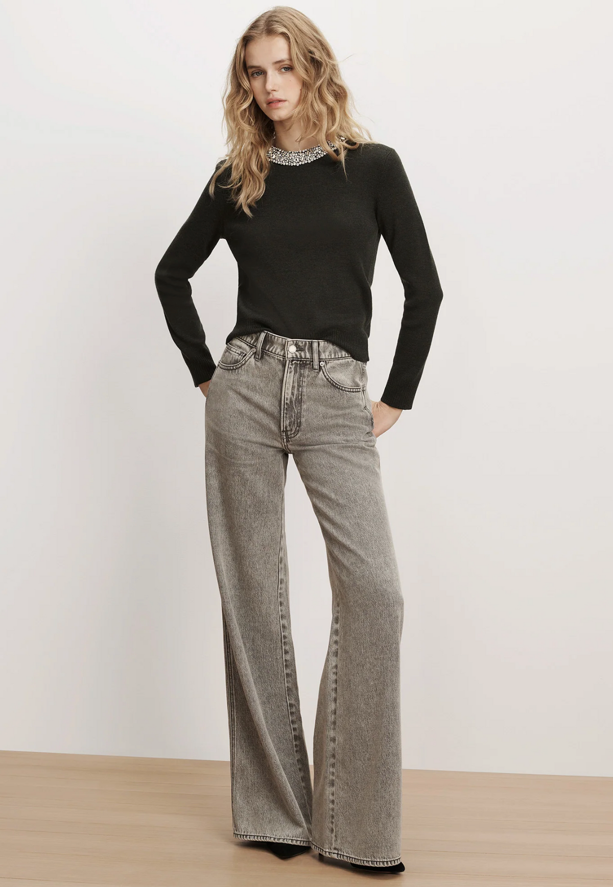 DARO EMBELLISHED PULLOVER