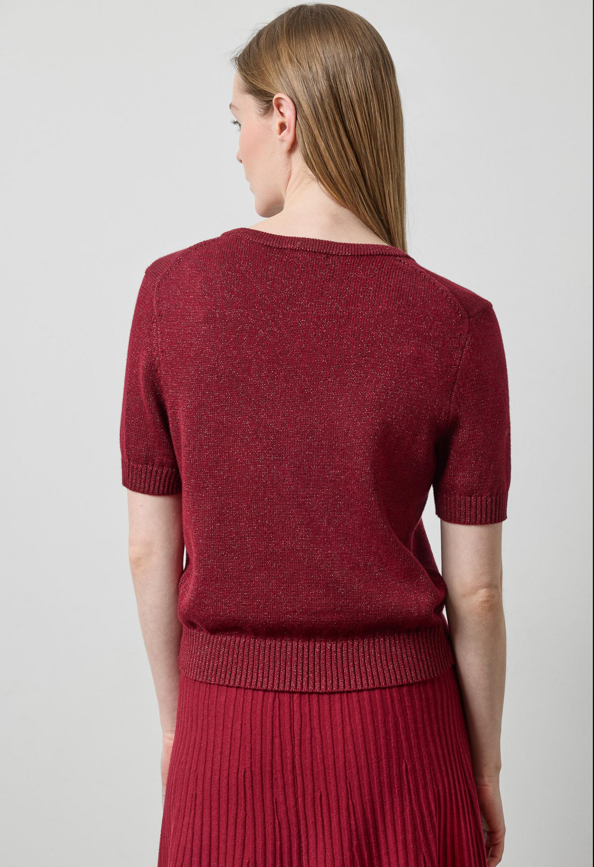 V-NECK SPARKLE SWEATER