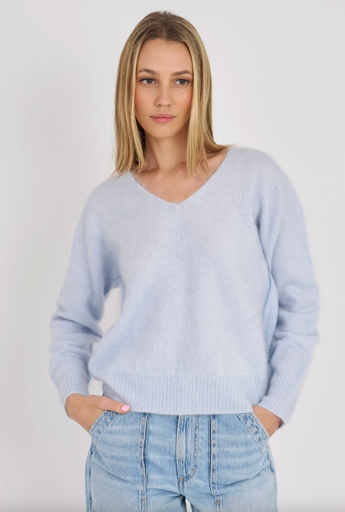 LUNA BRUSHED CASHMERE VEE